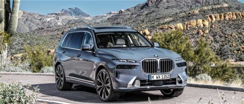 Alle X7-Modelle verfügen über eine 48-Volt-Mild-Hybridisierung, die in den achtstufigen Automaten von ZF integriert ist. Das Getriebe schaltet blitzschnell und genügt auch sportlichen Ansprüchen. Allradantrieb ist beim X7 obligatorisch. Foto Autoren-Union Mobilität/BMW