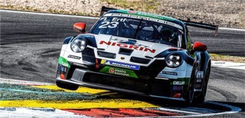 Der Burghauser Lukas Ertl startet im Porsche Carrera Cup. Fotos Bildagentur Kräling
