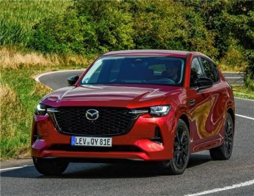 Der neue Mazda CX 60 wird mit neuen Antriebstechniken den Markt bereichern. Den Anfang macht die Plug-In-Version mit 327 System-PS. Foto Sohnemann
