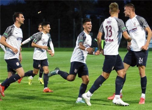 Der TSV Wasserburg durfte in Grünwald vier Tore bejubeln.Foto Wolfgang Fehrmann