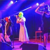 Eine Welle aus Wut und Energie