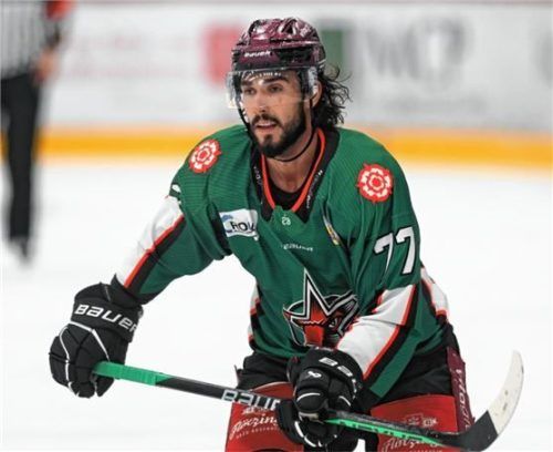 Einer der Starbulls-Spieler, die ein Virus flach gelegt hat: Neuzugang Michael Knaub. Foto Hans-Jürgen Ziegler