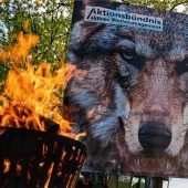 Mahnfeuer gegen den Wolf