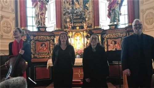 In Westerndorf spielten und sangen (von links) Anja Lechner, Priska Eser, Kaori Mune-Maier und Andreas Hirtreiter. Foto Prokop