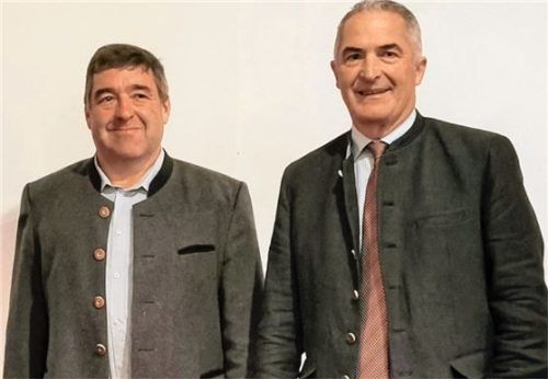 Josef Lausch tritt für die Freien Wähler bei der Landtagswahl an, Sepp Hofer (rechts) als Kandidat für die Bezirkstagswahl. Foto Freie Wähler