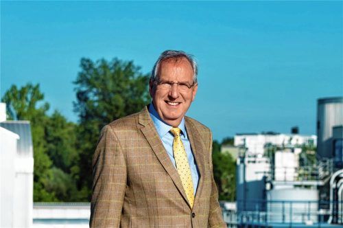 Stadtwerke-Leiter Dr. Götz Brühl begrüßt, dass ein Bewusstsein fürs Sparen geschaffen wird. Foto Stadtwerke Rosenheim