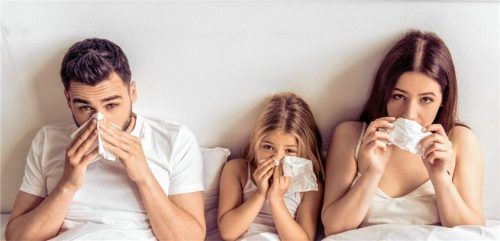 Wer ausreichend schläft, reduziert das Risiko für Erkältung und Co. Foto Weleda