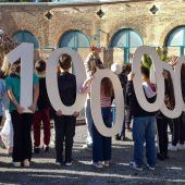 Schulklasse als 100 000. Besucher in der „Eiszeit“