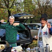 Komiker im Flohmarkt-Fieber