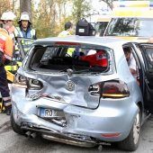 Drei Verletzte nach Auffahrunfall