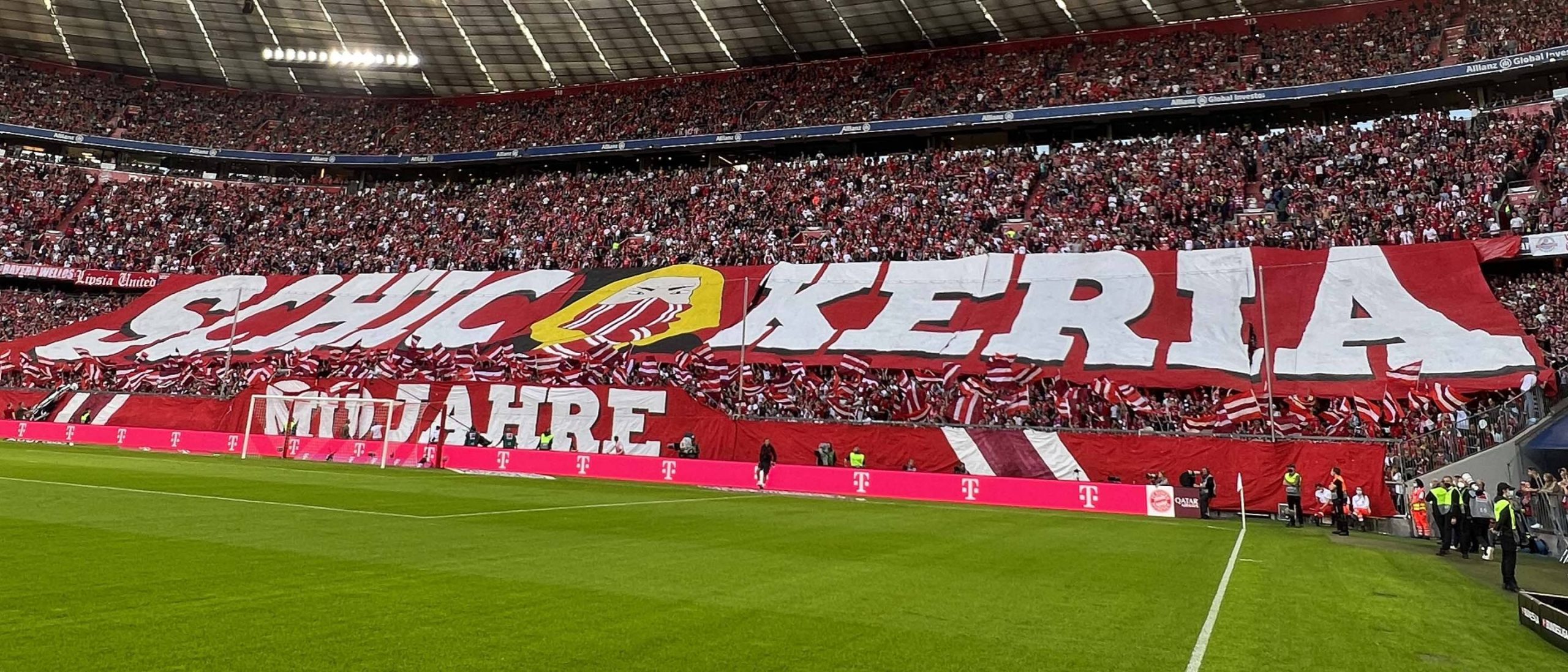 OVB Heimatzeitungen 20. Geburtstag Die Schickeria München gratuliert