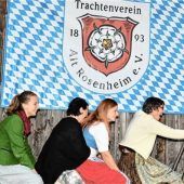 Alt Rosenheimer freuen sich aufs Kirtahutschn
