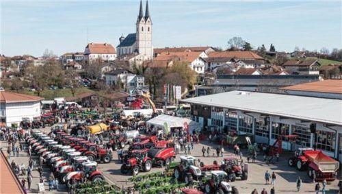 Auf dem Eder-Firmengelände werden zum Kirchweihmarkt wieder zahlreiche Besucher erwartet. Foto Stache
