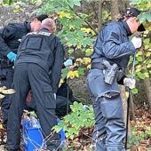 Suche nach dem kleinsten Detail