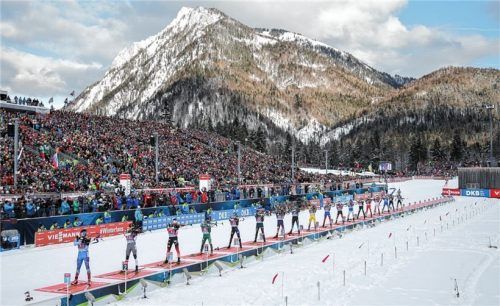 Die Chiemgau-Arena, hier beim Biathlon-Weltcup 2019, gehört zu den Top-Austragungsorten im Biathlon und zu den besten Trainingszentren für mehrere Wintersportarten. Foto Hans Weitz