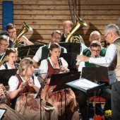 Musikkapelle Bernau feiert Jubiläen mit einem Doppelkonzert
