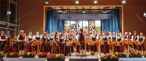 Melodische Gänsehautmomente: die Musikkapelle Samerberg unter Leitung von Benedikt Paul. Foto Nitzsche