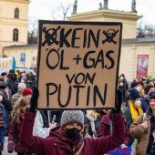Wissenschaftler distanziert sich von Klebeprotest