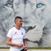 Köllner bleibt Löwen-Trainer