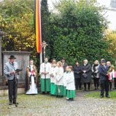 Würdiges Gedenken an die Opfer von Kriegen und Vertreibung