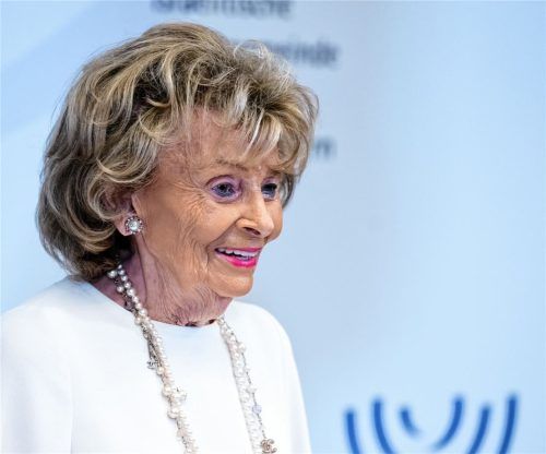 Charlotte Knobloch, Präsidentin der Israelitischen Kultusgemeinde München, nimmt vor dem Festakt anlässlich ihres 90. Geburtstags an einer Pressekonferenz teil. Foto dpa
