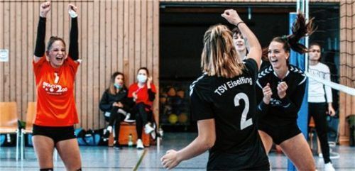 Die Kleeblätter (von links Lena Maurer, Sarah Delker, Niki Sabathiel) freuen sich auf Gäste, Zuschauer und Punkte in Eiselfing.Foto TSV Eiselfing
