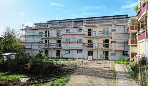 Die neue Wohnanlage in der Sudetenstraße 8c ist im März beziehbar, sechs Monate früher als geplant. Fotos Baumann