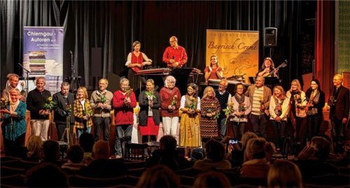 Diese Chiemgau-Autoren lasen in Marias Kino in Bad Endorf. Foto re