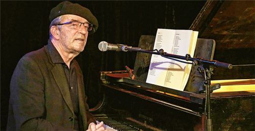 Peter Ludwig ist ein Tausendsassa: Pianist, Komponist, Arrangeur und Filmemacher.Foto Ludwig
