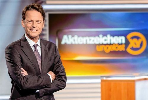 Über die Fernsehsendung „Aktenzeichen XY ... ungelöst“ mit Moderator Rudi Cerne, aber auch über einen neuerlichen Aufruf an die Gäste des „Eiskellers“ möchte die Kripo ihre Ermittlungen voranbringen. Foto ZDF/Nadine Rupp