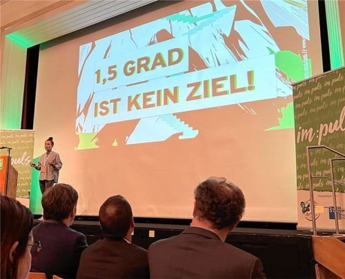 Zukunftsforscherin Jule Bosch schlug vor, sich neue und positive Ziele hinsichtlich des Klimawandels zu setzen.Foto heinz