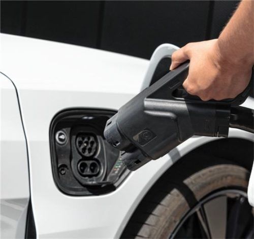 48,4 Prozent aller neu zugelassenen Pkw mit alternativem Antrieb kamen in den vergangenen Monaten von ausländischen Herstellern. Foto Autoren-Union Mobilität/Audi