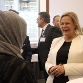 Die Innenministerin und die ungeklärte Imam-Frage