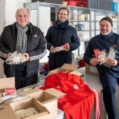 Die 1,8 Tonnen schwere Würstl-Spende