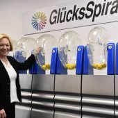Wie glücklich sind Millionäre, Frau Ober?