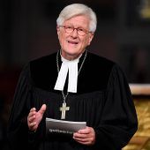 Bayerischer Landesbischof: Schmerzliche Kirchenaustritte