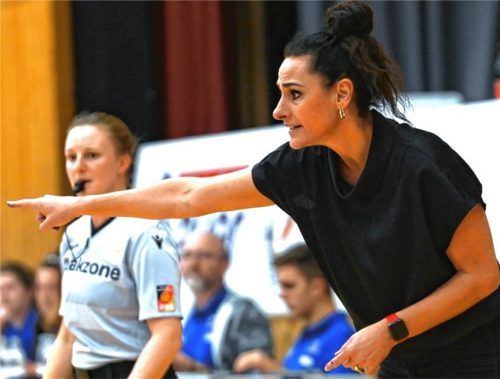 Nicht zufrieden mit der Leistung ihrer Mannschaft: Wasserburgs Trainerin Rebecca Thoresen. Foto Hans-Jürgen Ziegler