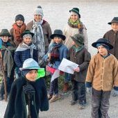 Zaiseringer Klöpfelkinder sammeln