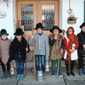 Zwölf kleine Klöpfelkinder …