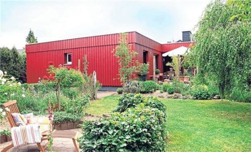 Auch ein zugiger Bungalow aus den 1960er-Jahren kann noch energieeffizient gedämmt werden. Foto stefanfister / BHW Bausparkasse