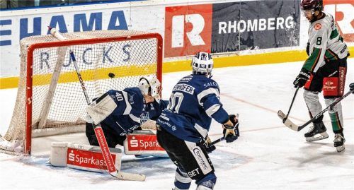 Der 1:1-Ausgleich in Lindau durch Starbulls-Strmmer Norman Hauner (nicht auf dem Bild). Foto Christian Flemming