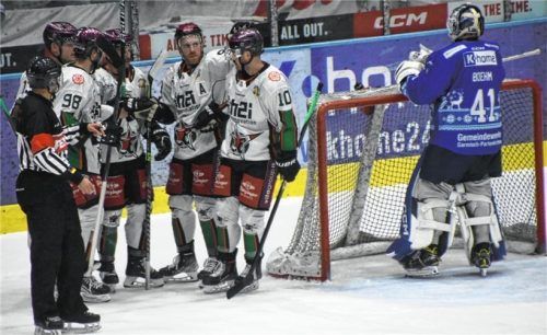 Fünf Treffer konnten die Starbulls Rosenheim beim Auswärtsspiel in Garmisch-Partenkirchen bejubeln.Foto Franz Ruprecht