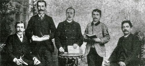 „Grüß Gott mit hellem Klang – Heil deutschem Wort und Sang“ – Mit diesem Sängerspruch gründeten (von links) Johann Marx, Johann Schäfer, Fritz Neuperth, Lorenz Summerer und Lorenz Gossner im Gasthaus Neuwirt den Männergesangverein.Foto re