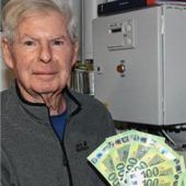 Rentner spendet die Heizkostenpauschale