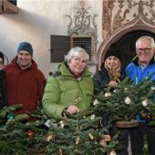 Leuchtende Weihnachten für Bedürftige