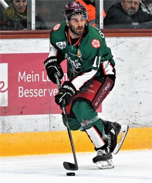 Travis Oleksuk erzielte in Höchstadt die 1:0-Führung für die Starbulls. Foto Hans-Jürgen Ziegler