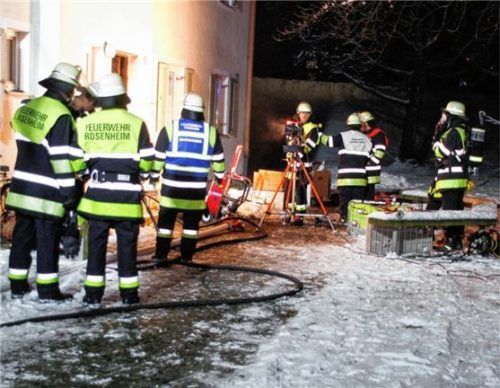 Zum zweiten Mal innerhalb weniger Wochen hat es in der Argonnenstraße gebrannt. Foto Josef Reisner
