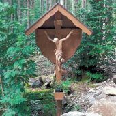 Kruzifix, der Jesus ist weg