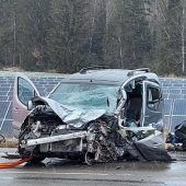 Zwei Tote bei schwerem Unfall