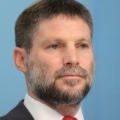 Homophob und mehrfach verurteilt